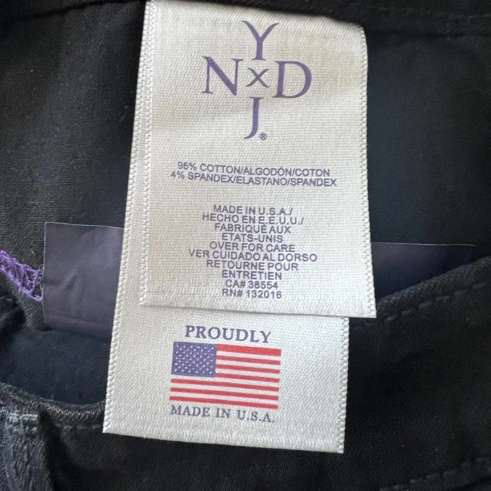 NYDJ Super Skinny Jeans Women's Size 10P Black Denim Dark Wash 5 Pocket Zip‎ Fly